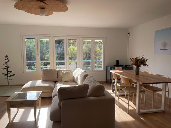 Triplex avec terrasse, dans un quartier verdoyant et paisible