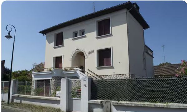 Grande maison rénovée pour familles // Proche canal et toutes commodités.