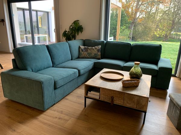 Grande maison au calme, avec un beau jardin et les oiseaux qui chantent