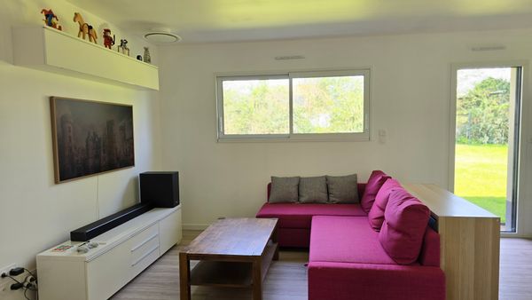 La chambre dans la petite maison dans la prairie