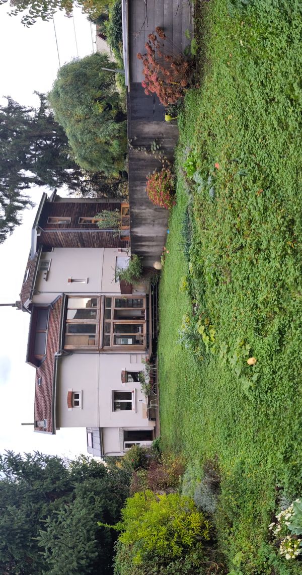 Maison 4 chambres et une mezzanine au coeur de Grenoble