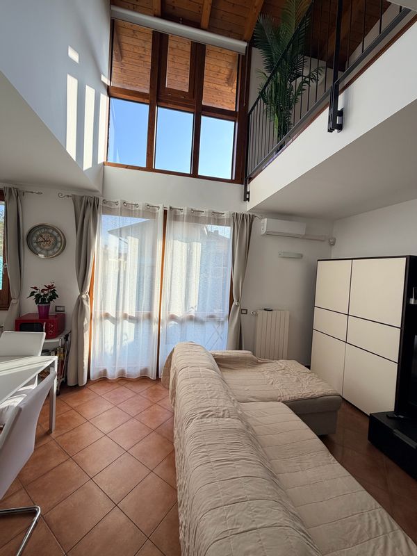 Charming Lake Maggiore Retreat – 10 Minutes walk from the Arolo Beach.