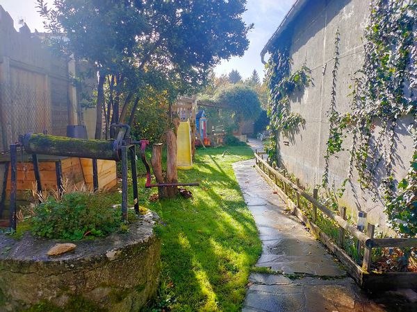 Chez Yann et Christelle, au bord du Lambon.