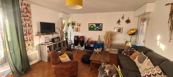 Appartement 2 chambres proche : Bordeaux, transports en commun, parcs pour balade et au calme