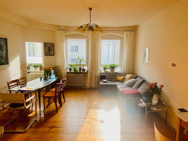 Bright & Peaceful Oasis in Berlin’s Beloved Bergmannkiez