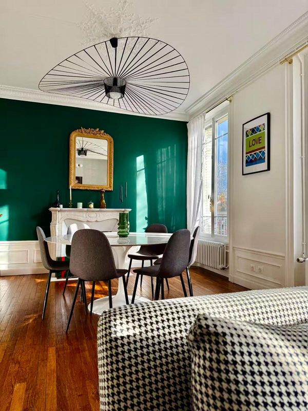 Charleyne et Tanguys hus