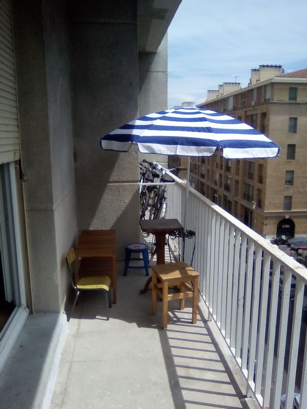 Grand et bel appartement entre le Vieux-Port et le Panier