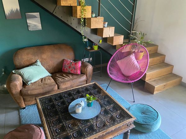 Ferme bressane pour 6 personnes au calme en pleine campagne à 1h de Lyon et 2h de Genève.