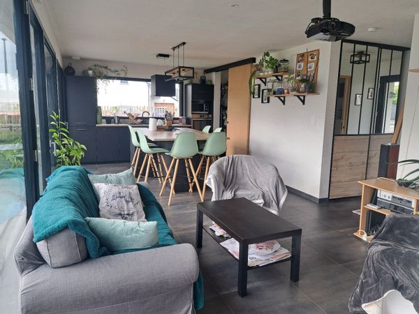 Maison neuve en plein bourg de Ste Anne d'Auray.