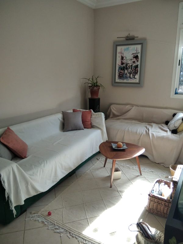 La maison de Celine & Chamae est située à 3 minutes de la plage dans une résidence calme