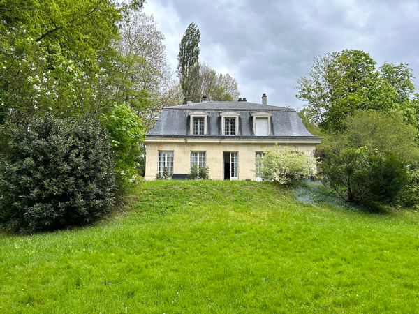 La maison de Fanny , un jardin au calme dans un écrin de verdure unique