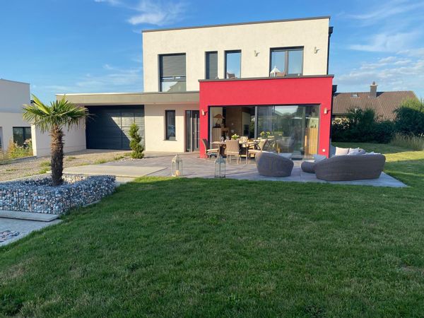 Maison moderne accueillante et lumineuse à deux minutes de la gare et 5 minutes des commerces