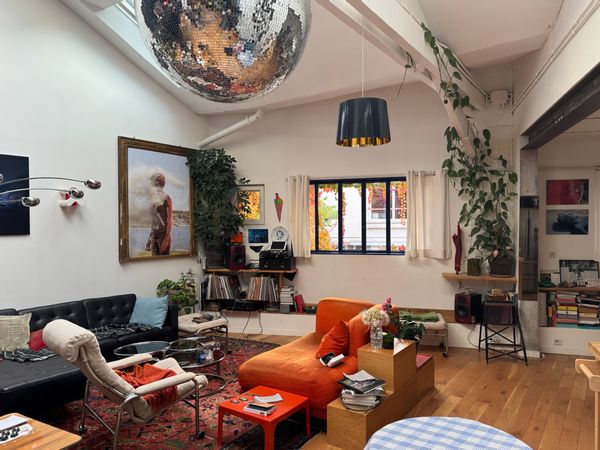 Un loft lumineux au cœur de Montreuil, avec un jardin.