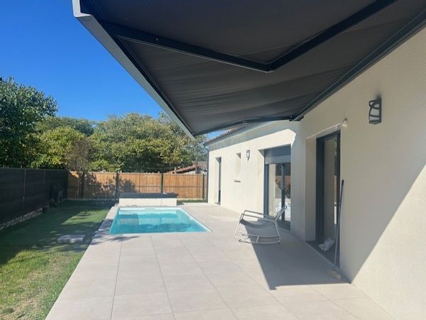 Maison au calme de 3 chambres,  A 10 mins de Saint Emilion et 35 mins de Bordeaux