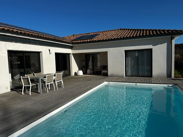 Frédérique & Thomasina kuća