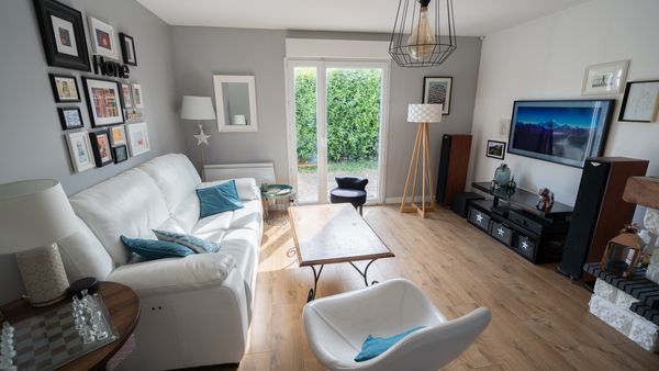 Maison 3 chambres , agréable et spacieuse, près du centre de Castelginest et proche de Toulouse