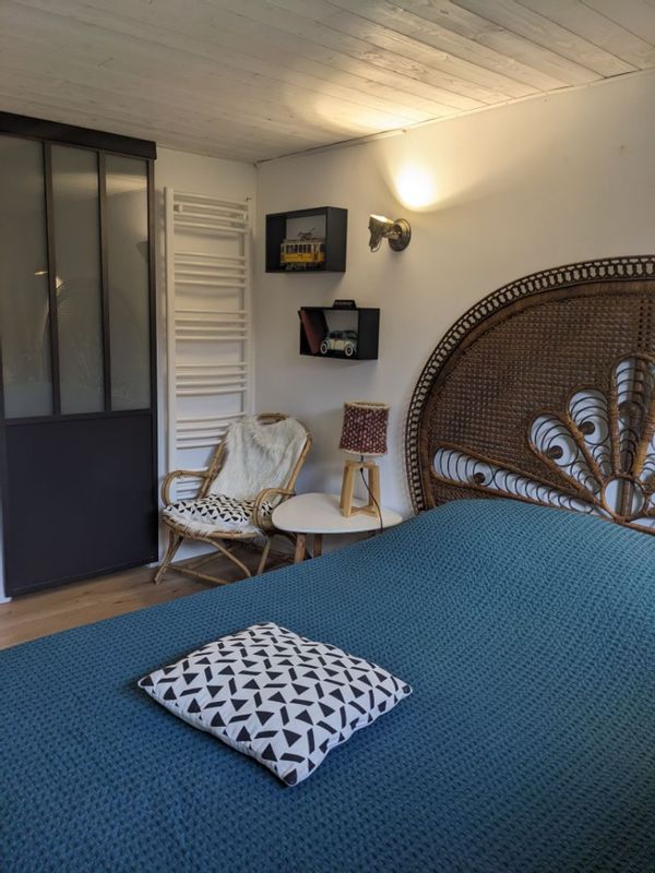 Studio cosy avec salle de bain privée - Chez les Jus