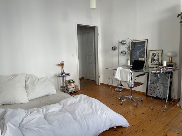Bright Altbau Apartment in the Heart of Friedrichshain