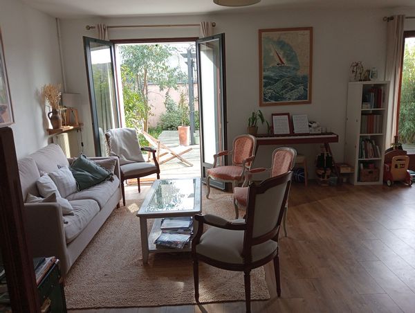 Maison familiale à Angers, à deux pas de l'étang Saint Nicolas