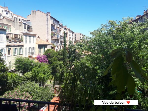 L'appart de Laura & Thomas, en ville mais au calme !