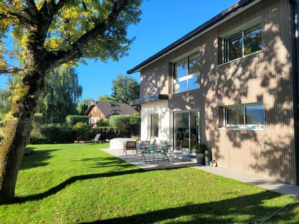 La maison lumineuse avec vue de Céline et Arnaud