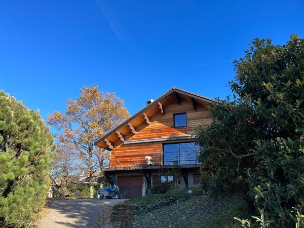Chalet cosy, en bois, avec vue sur le Vercors a 5 mns du village
