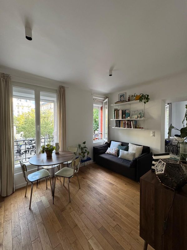 Sunny and charmy apartement in Ménilmontant