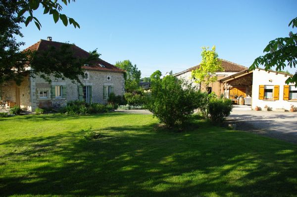 La maison de Jean-Marie s'appelle Grange-Neuve