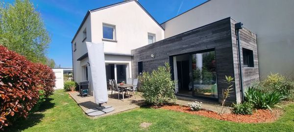 La maison de Sophie et Benoit Maison 3 chambres  avec jardin privé bien exposé au calme