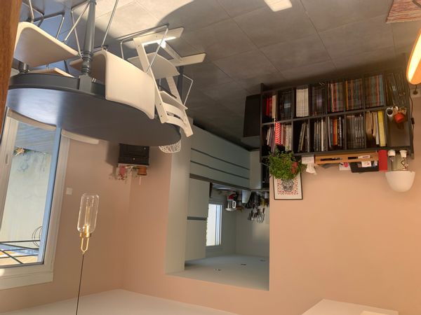 Maison familiale de 4 chambres en bord de vilaine, située dans un quartier calme et familial.