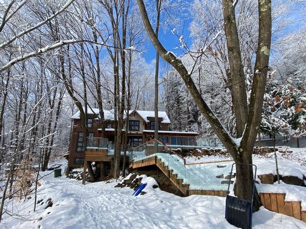 Bain de nature chez Miriane