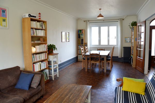 Maison à 300m de la plage et 500m du port de pêche