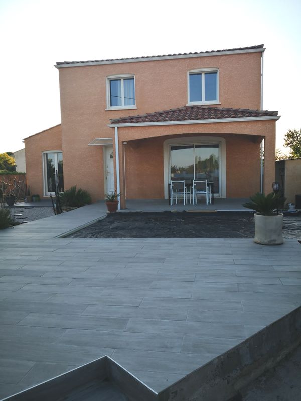 La chambre privée de Nico, situé dans une maison dans le sud de la France.