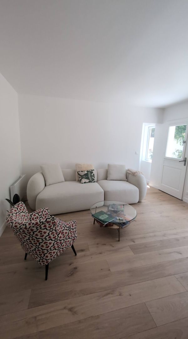 Adélaïde's house