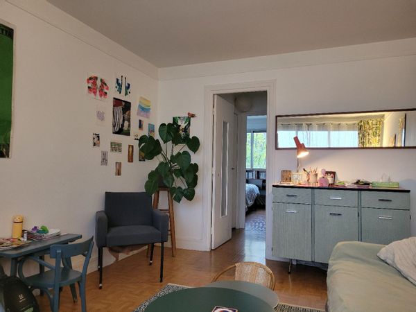 Appartement 2 chambres à Mairie de Montreuil (15 minutes Paris centre)