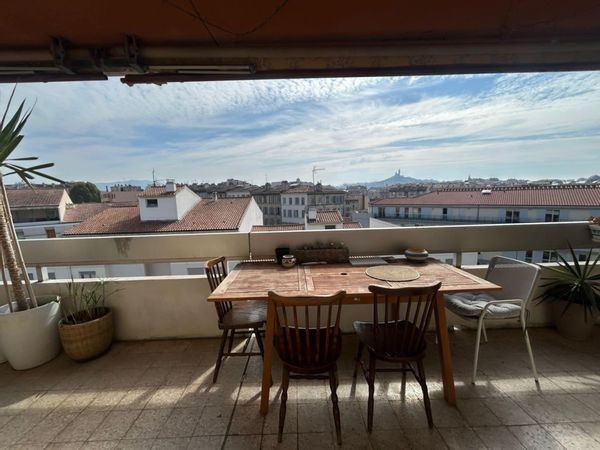 Appartement 6 personne centre ville avec grand balcon