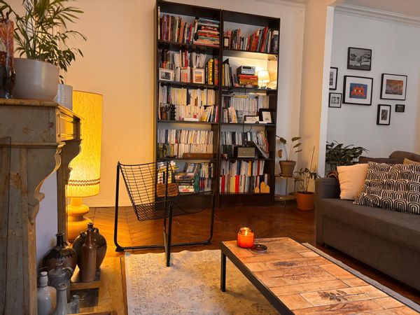 Grand T2 haussmannien dans un ancien hôtel particulier - Paris 10ème