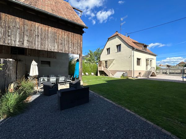 Maison en Alsace, entre Strasbourg et Colmar, proche de la route des vins et de Europa Park.