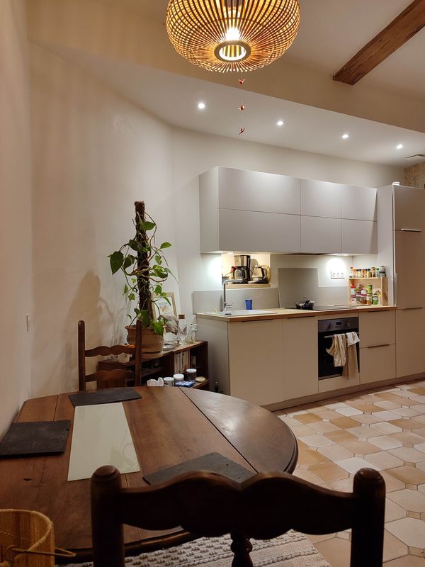 La chambre privée de Florence en plein coeur du centre historique avec ses commerces indépendants