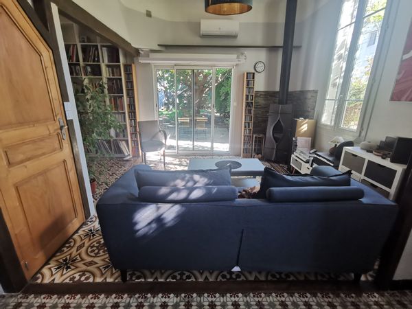 Maison de caractère à 5mn du centre d'Arles