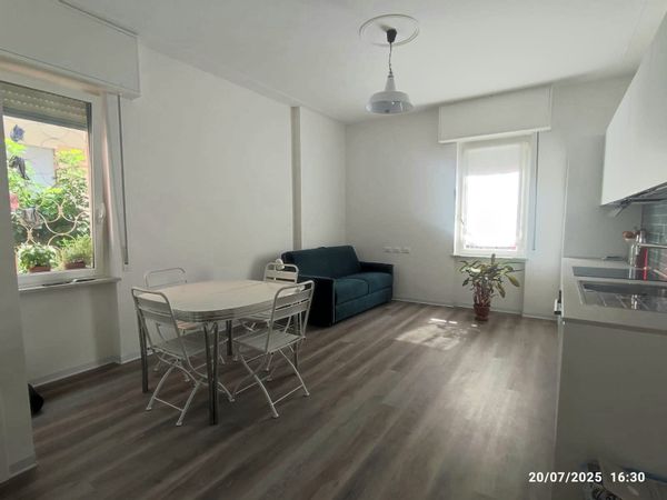 Appartamento a meno di cinque minuti a piedi dalle spiagge di Cavi borgo e a 3 Km da Sestri Levante