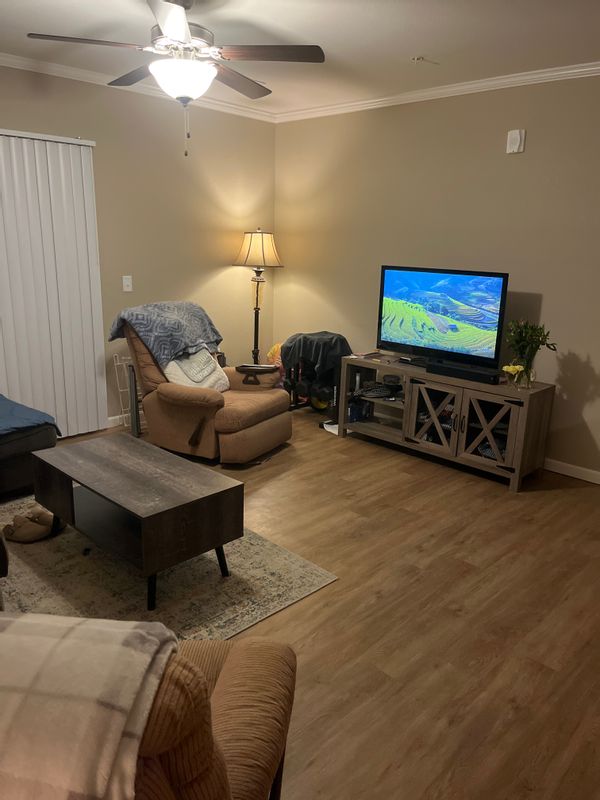 Casa de Ana belen Muy comoda en planta baja.