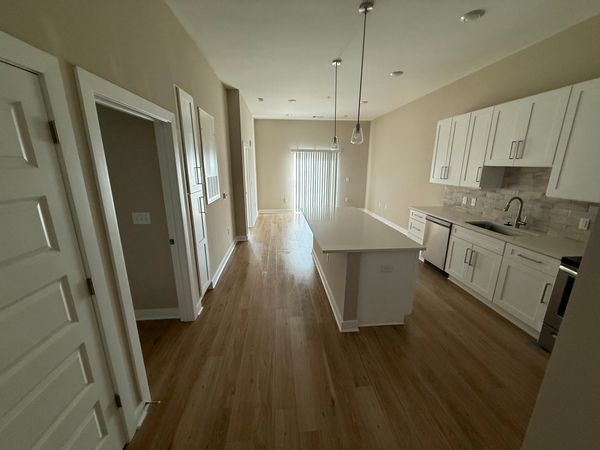 Andy's unit, one bedroom one bathroom nearby UNCC