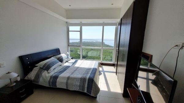 Beautiful Oceanfront Apartment in Cartagena with Direct Access to the Beach