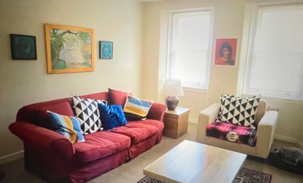 Quaint Living in Edinburgh’s Iconic Old Town – 2 Bedrooms