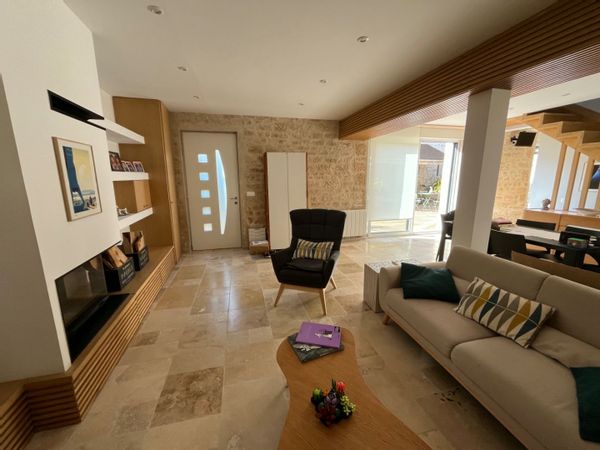 Maison familiale en pierre du Vexin à 1h de Paris