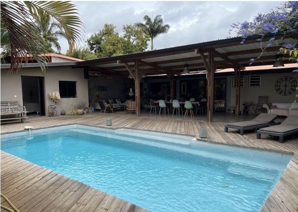 Grande maison familiale, proche mer et montagne