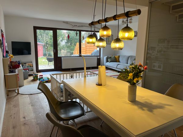 Quiet family home with garden & toys – walking distance of the city center, outdoor pool, and parks