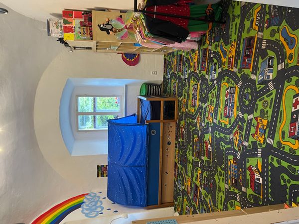 Family friendly house / private bedroom