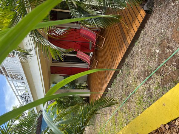 Une maison en ville, à la mer et au calme.